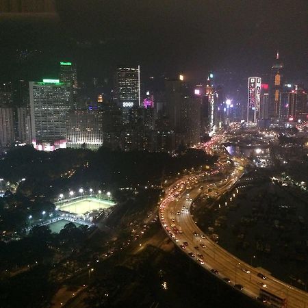 Twenty One Whitfield Aparthotel Hong Kong Bagian luar foto